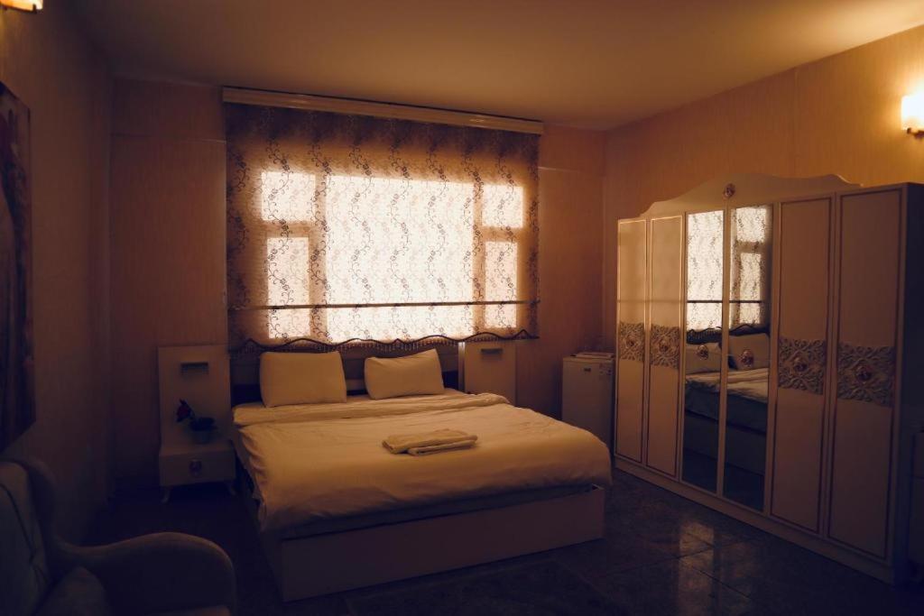 Hotel Italian House Baghdād Esterno foto