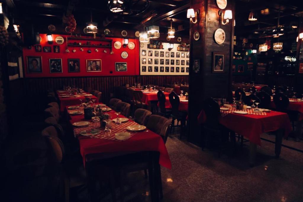 Hotel Italian House Baghdād Esterno foto