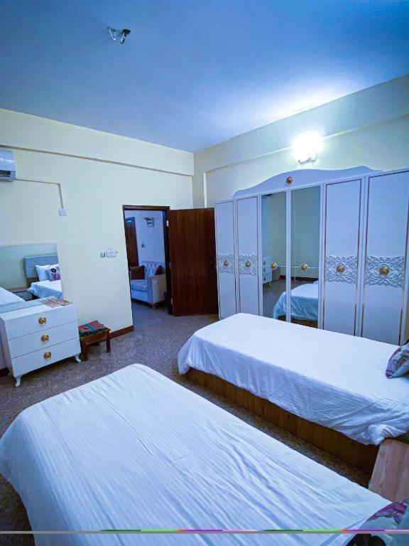 Hotel Italian House Baghdād Esterno foto