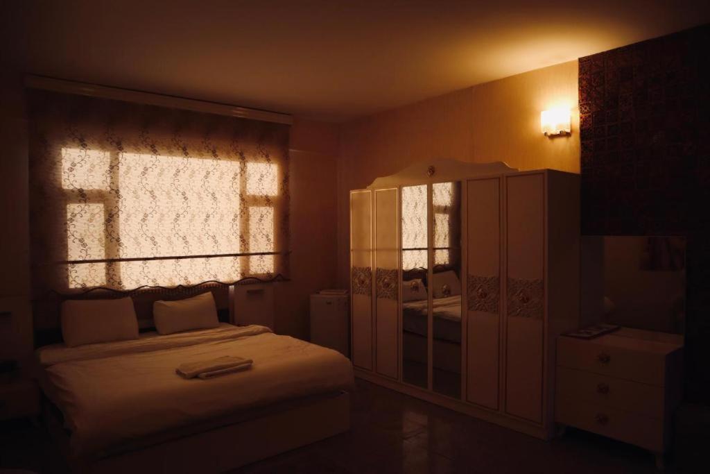 Hotel Italian House Baghdād Esterno foto