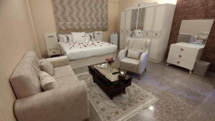 Hotel Italian House Baghdād Esterno foto